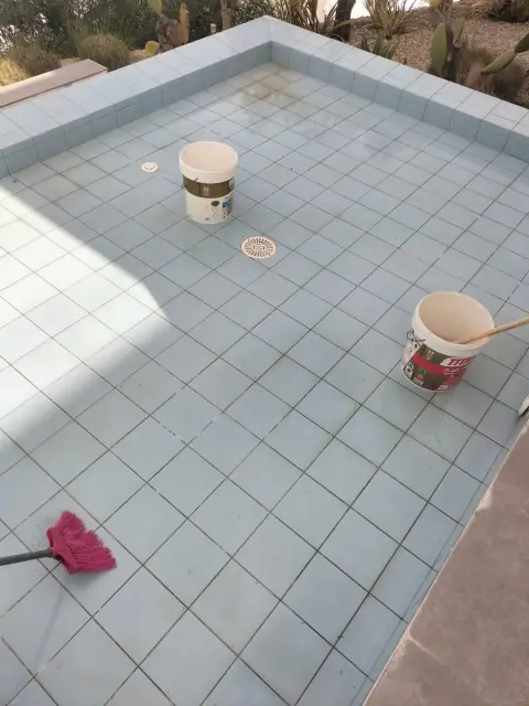 Rejuntamento de piscina com epóxi — fotografia 7