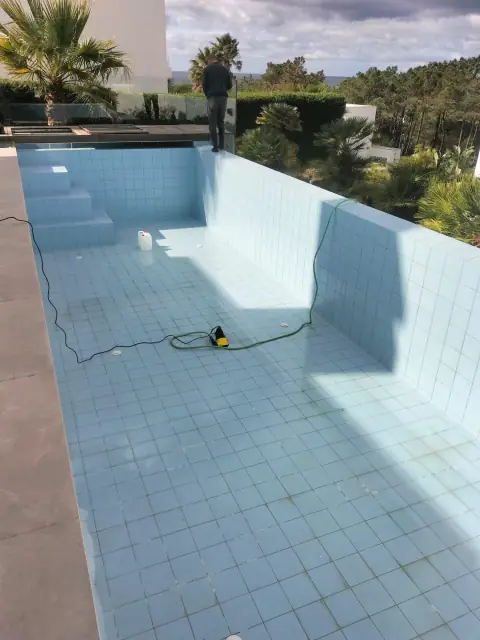 Rejuntamento de piscina com epóxi — fotografia 10