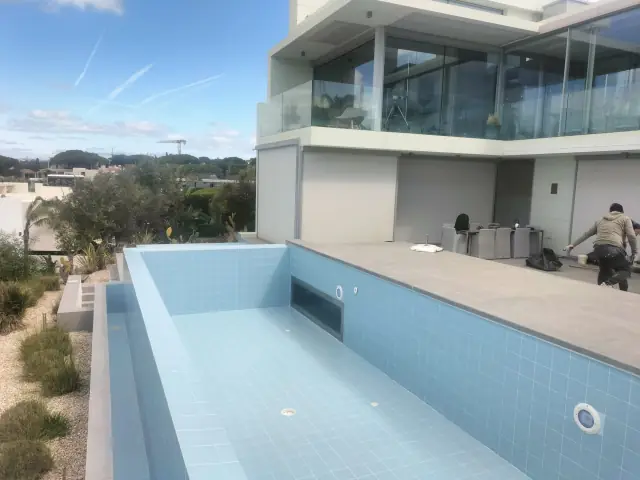 Rejuntamento de piscina com epóxi — fotografia 18